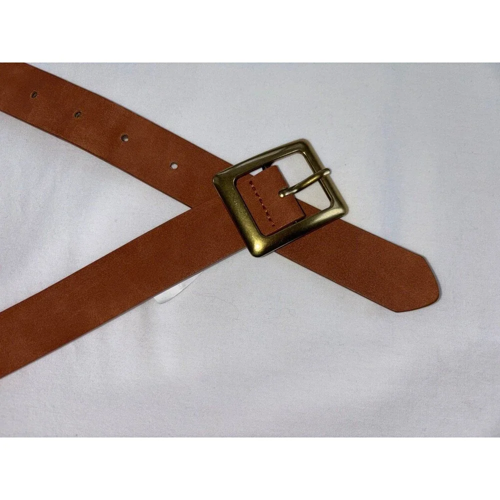 Classic Leather Belt with Gold Buckle